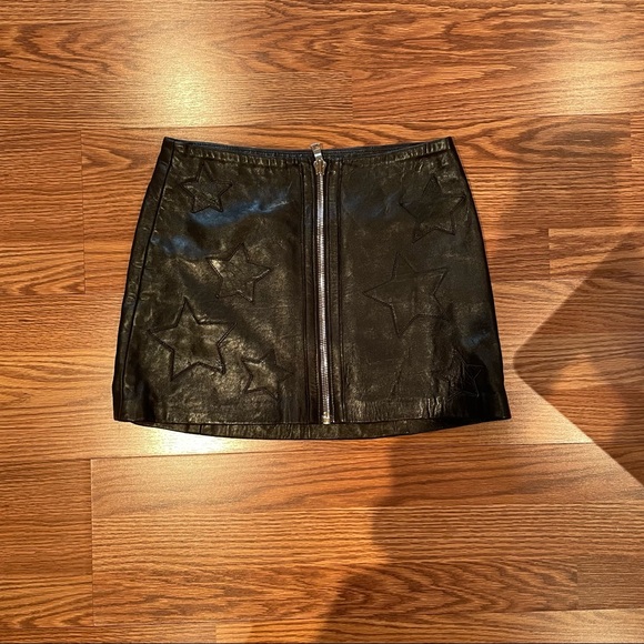 Reformation Dresses & Skirts - Reformation Star Leather Skirt